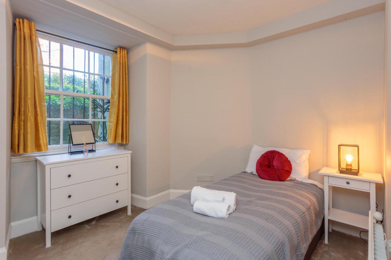 Beautiful Hideout In Center Of Edinburgh Apartamento Exterior foto