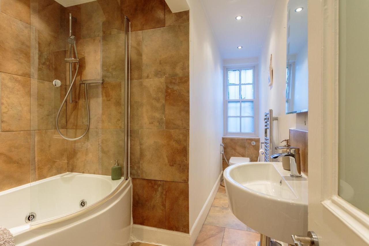 Beautiful Hideout In Center Of Edinburgh Apartamento Exterior foto